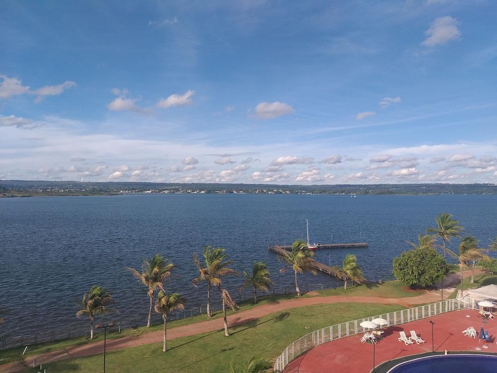 Bay Park Hotel Resort Бразилиа Экстерьер фото